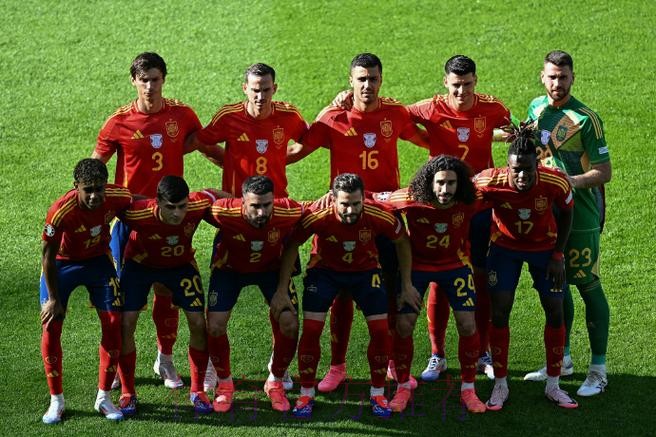 最新世界杯克罗地亚贝林厄姆焦点对决全面分析